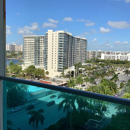 Cozy Ocean View Apartment By Miami Te Espera - Hallandale 11E Hollywood Luaran gambar