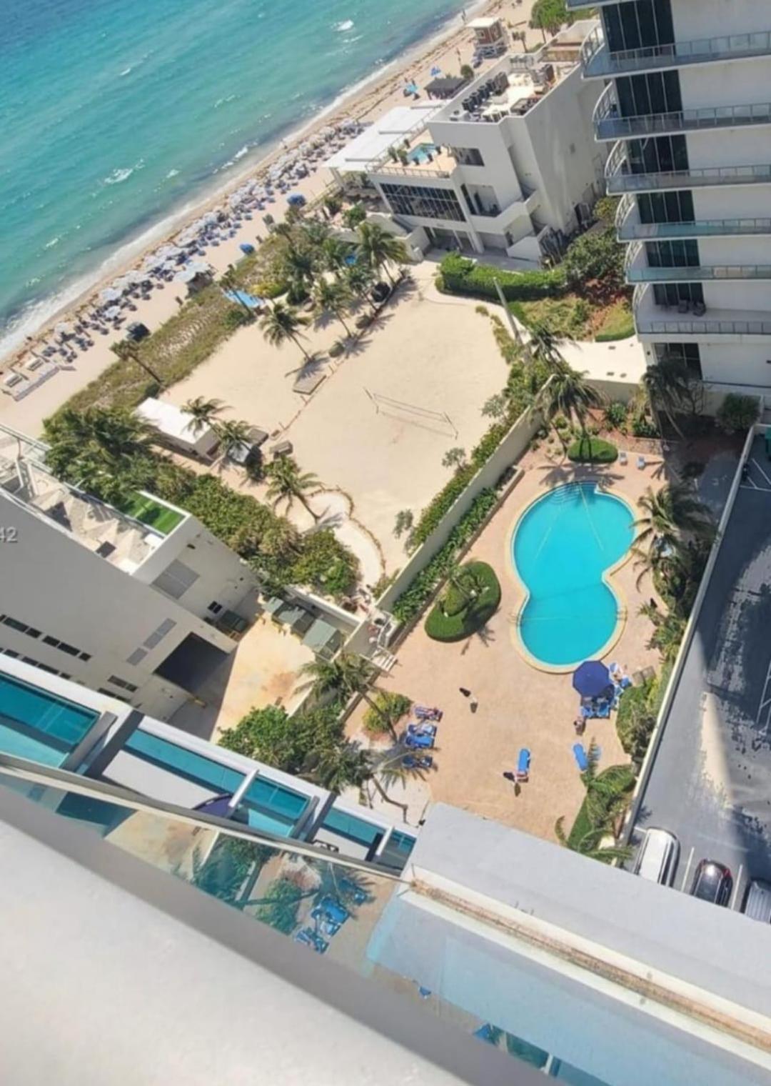 Cozy Ocean View Apartment By Miami Te Espera - Hallandale 11E Hollywood Luaran gambar